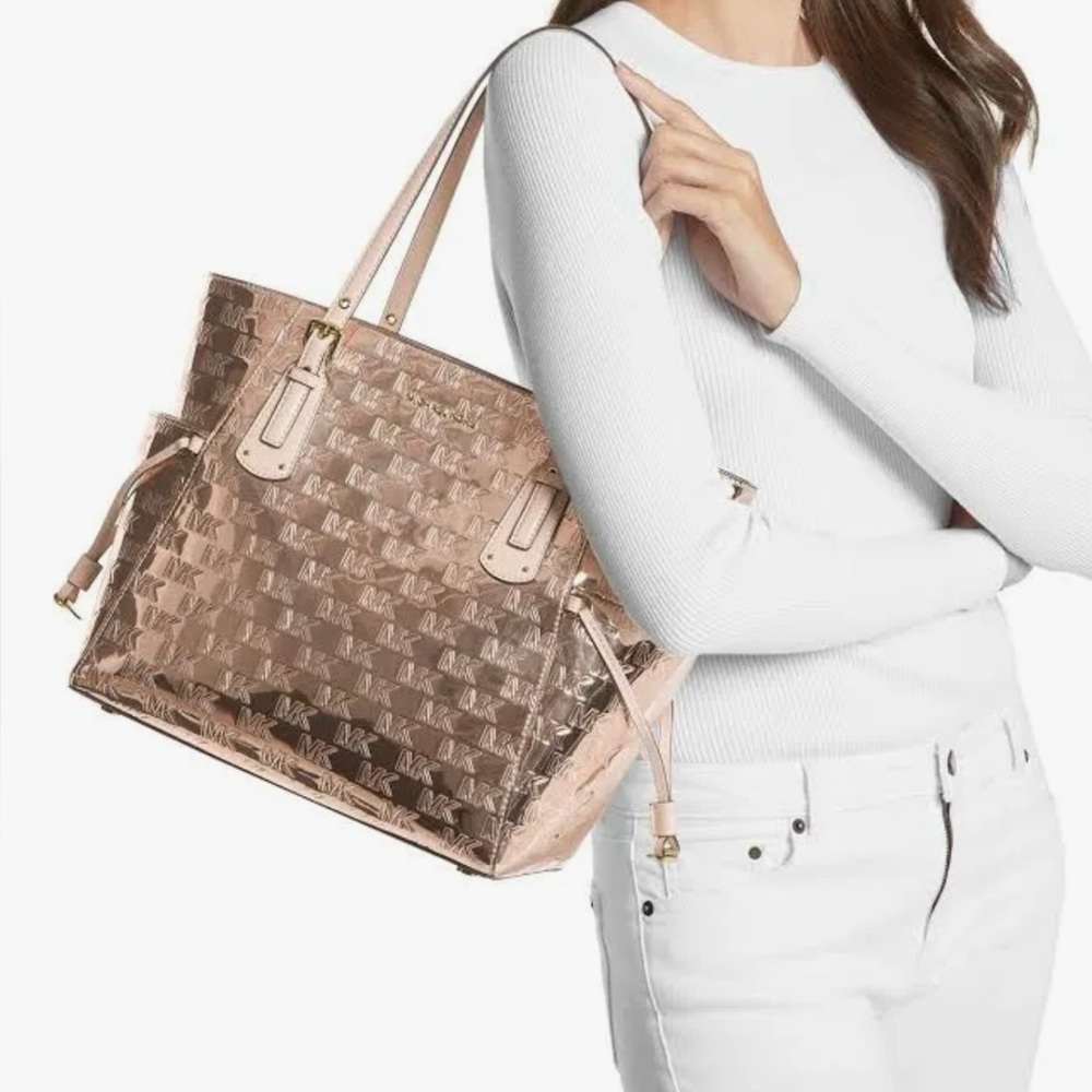 Michael Michael Kors Voyager Logo Embossed Patent Large East West Tote - Picture 2 of 9